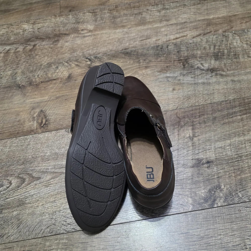 JBU Leather Wedge  Shoes Women 9